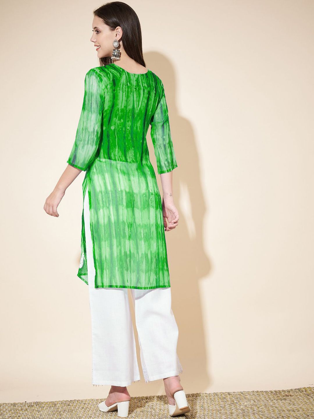 KALINI Paisley Embroidered Chikankari Georgette Straight Kurta