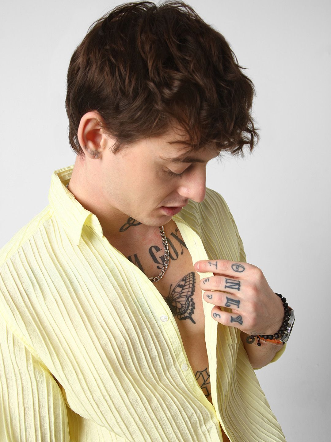 VASTRADO Men Classic Slim Fit Opaque Striped Casual Shirt