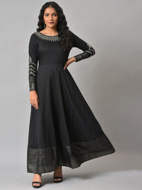 W Ethnic Motifs Embroidered Maxi Ethnic Dress