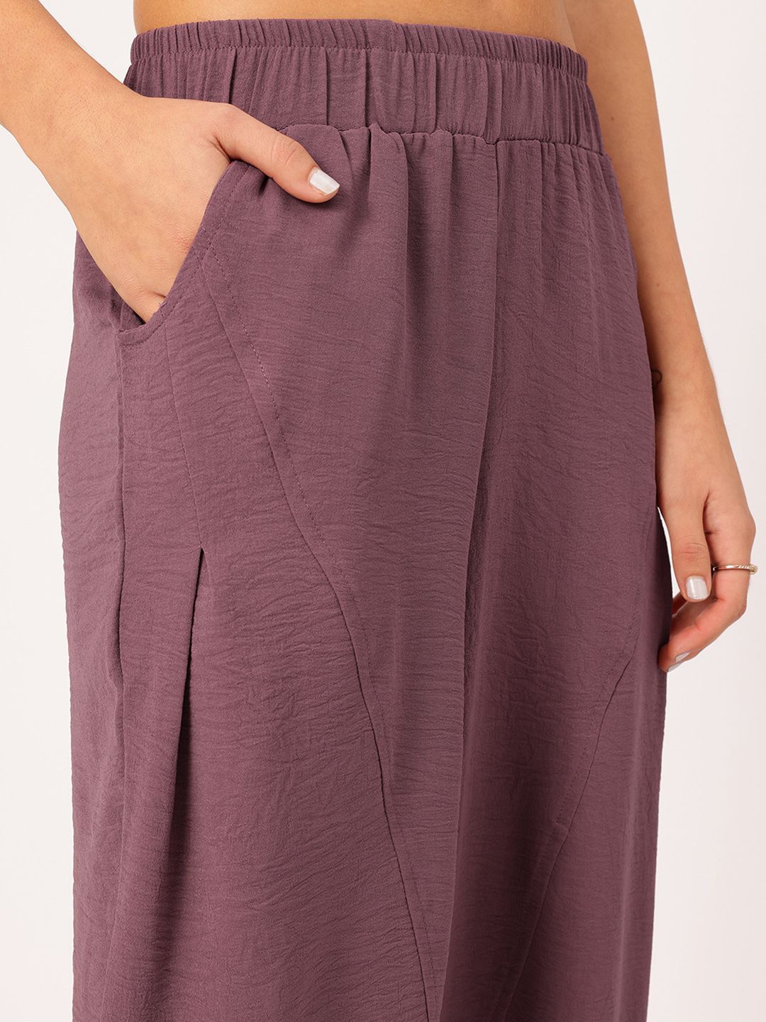 DressBerry Women Stylishly Tailored Casual Trousers