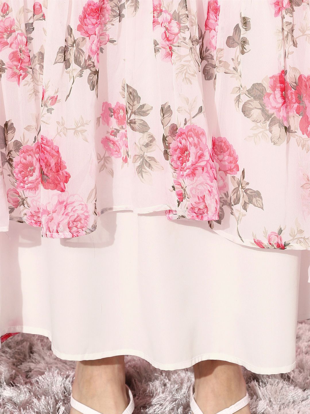 QUIERO Women Classic White Floral Bustier Dress