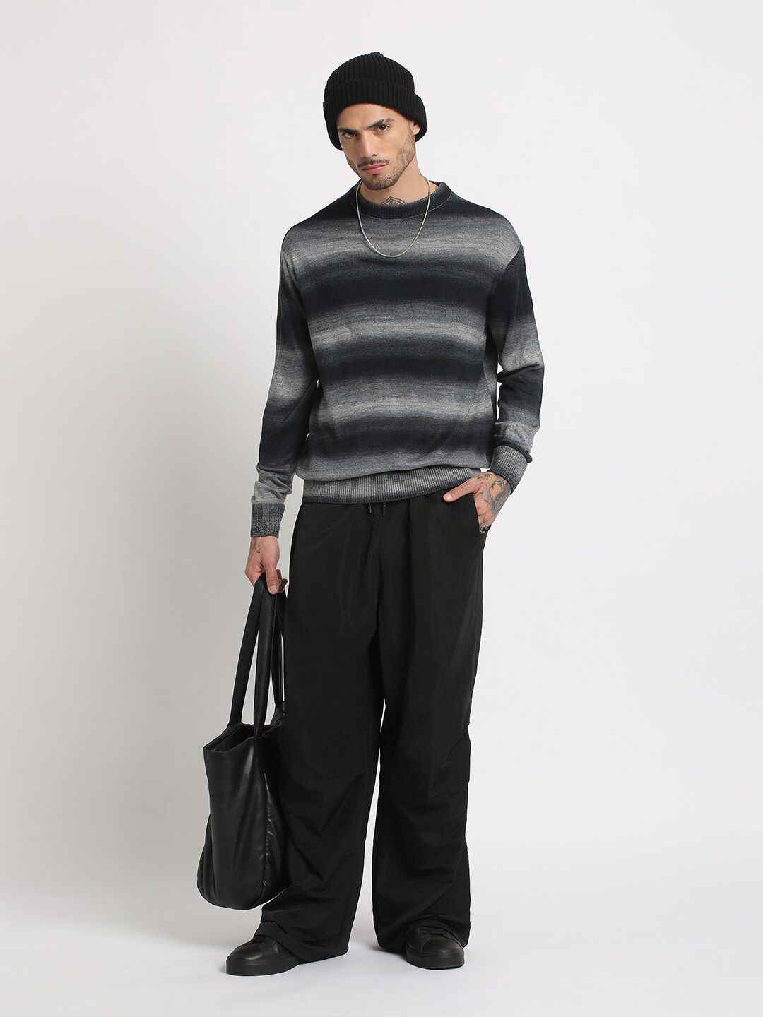 THE BEAR HOUSE Striped Drop-Shoulder Sleeves Acrylic Pullover Sweatshirt