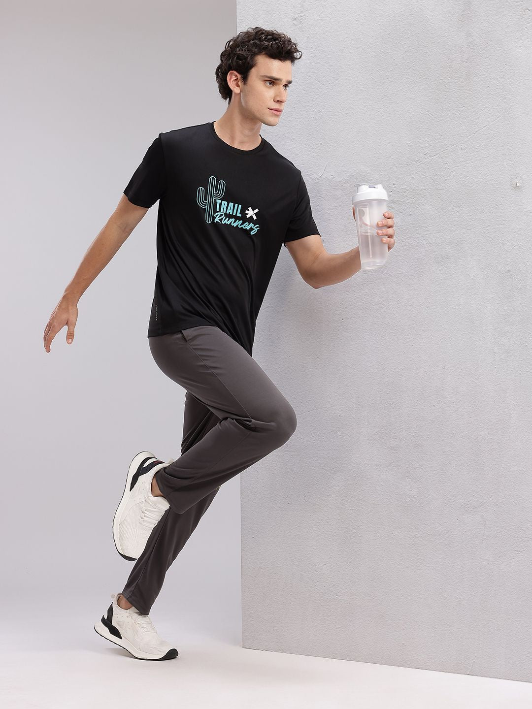 HRX by Hrithik Roshan Men Rapid-dry Brand Logo Print Training Track Pants