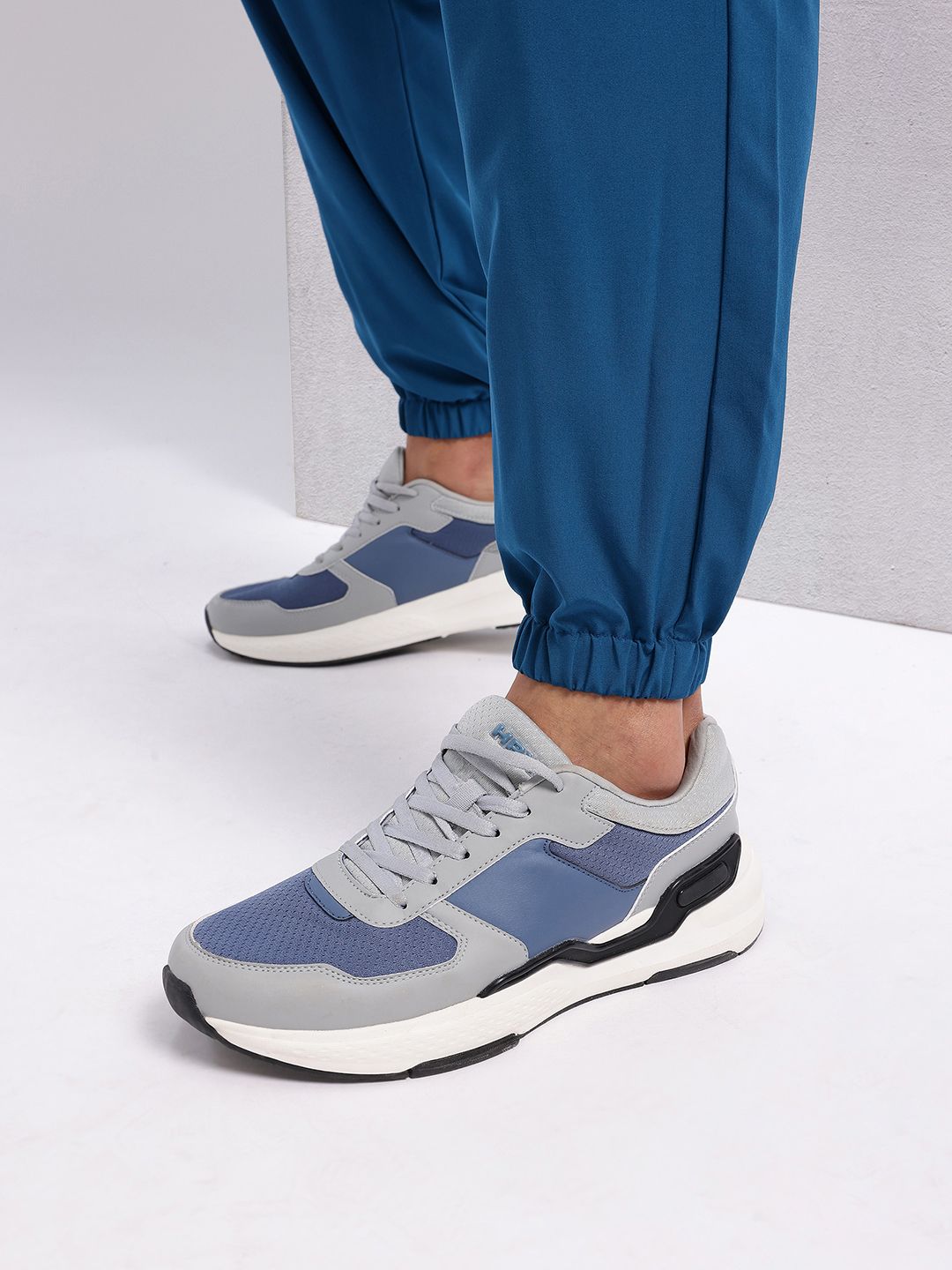 HRX by Hrithik Roshan Men Lifestyle Joggers