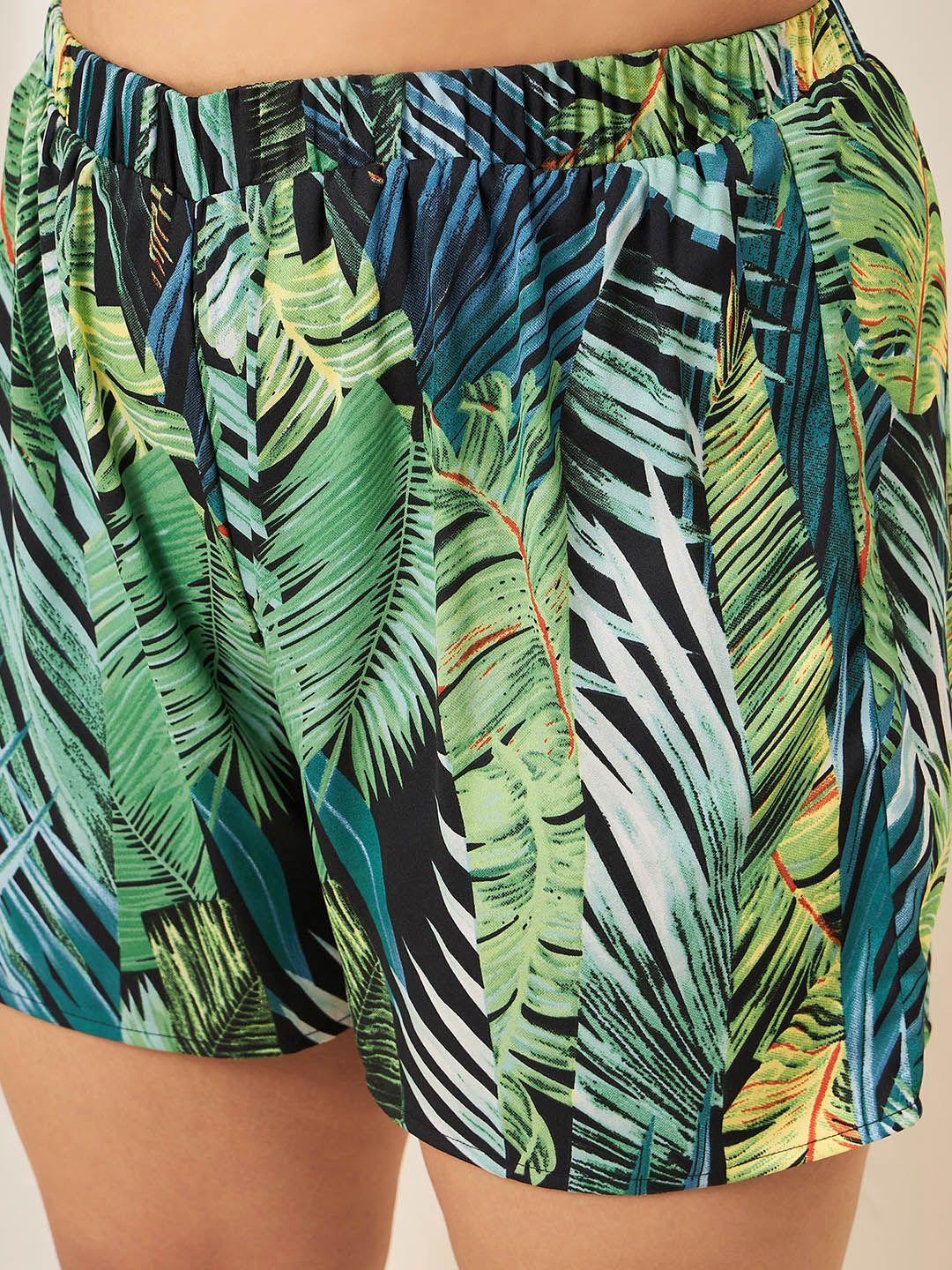 Berrylush Curve Tropical Printed Front Open Shrug With Shorts