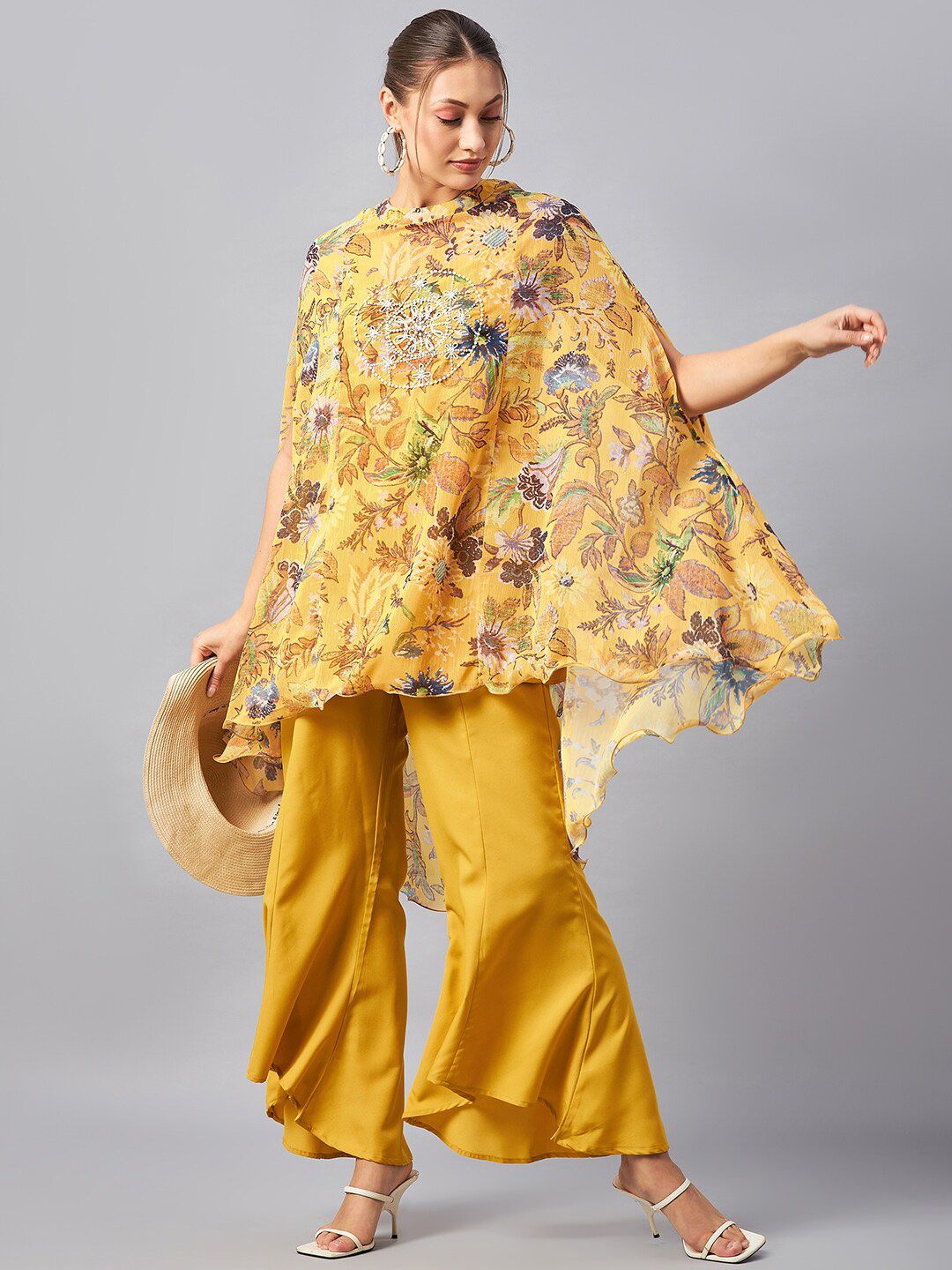 Antheaa Floral Printed Round Neck Tunic With Flared Palazzos Co-Ords