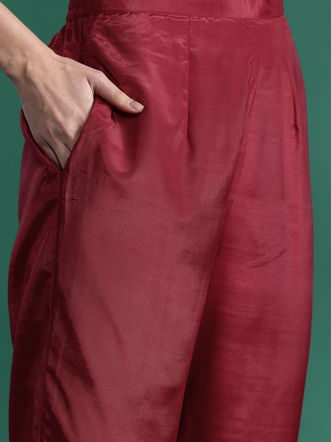 Indo Era Ethnic Motifs Yoke Design Sequinned Kurta with Trousers & Dupatta