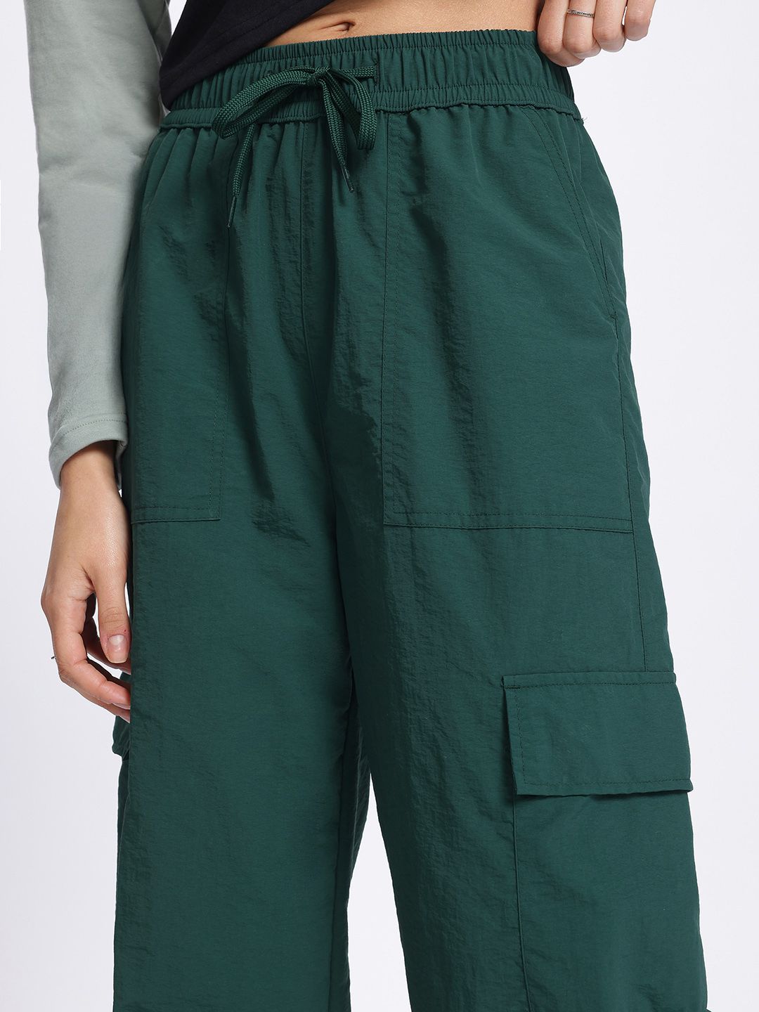 DressBerry Women Urban Utility Fresh Finds Cargo Trousers