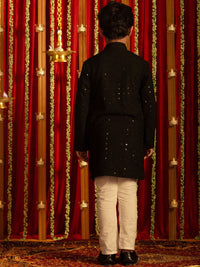 VASTRAMAY Boys Geometric Embroidered Regular Sequinned Kurta With Pyjamas