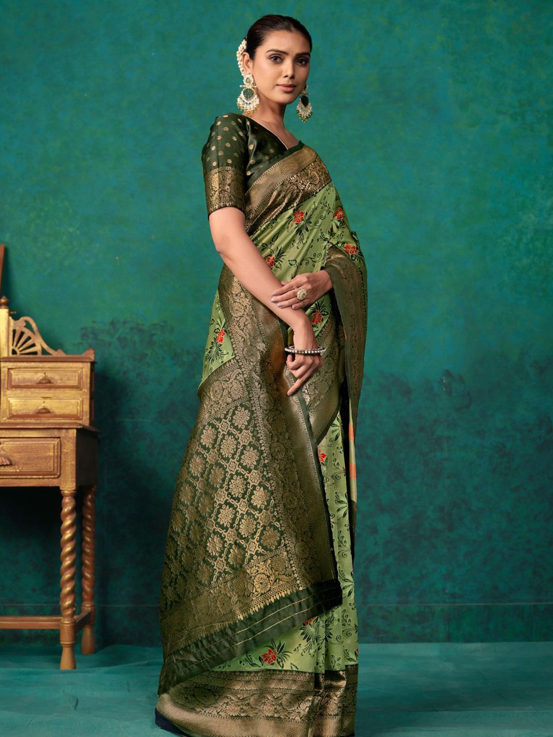 KALINI Ethnic Motifs Woven Design Zari Paithani Saree