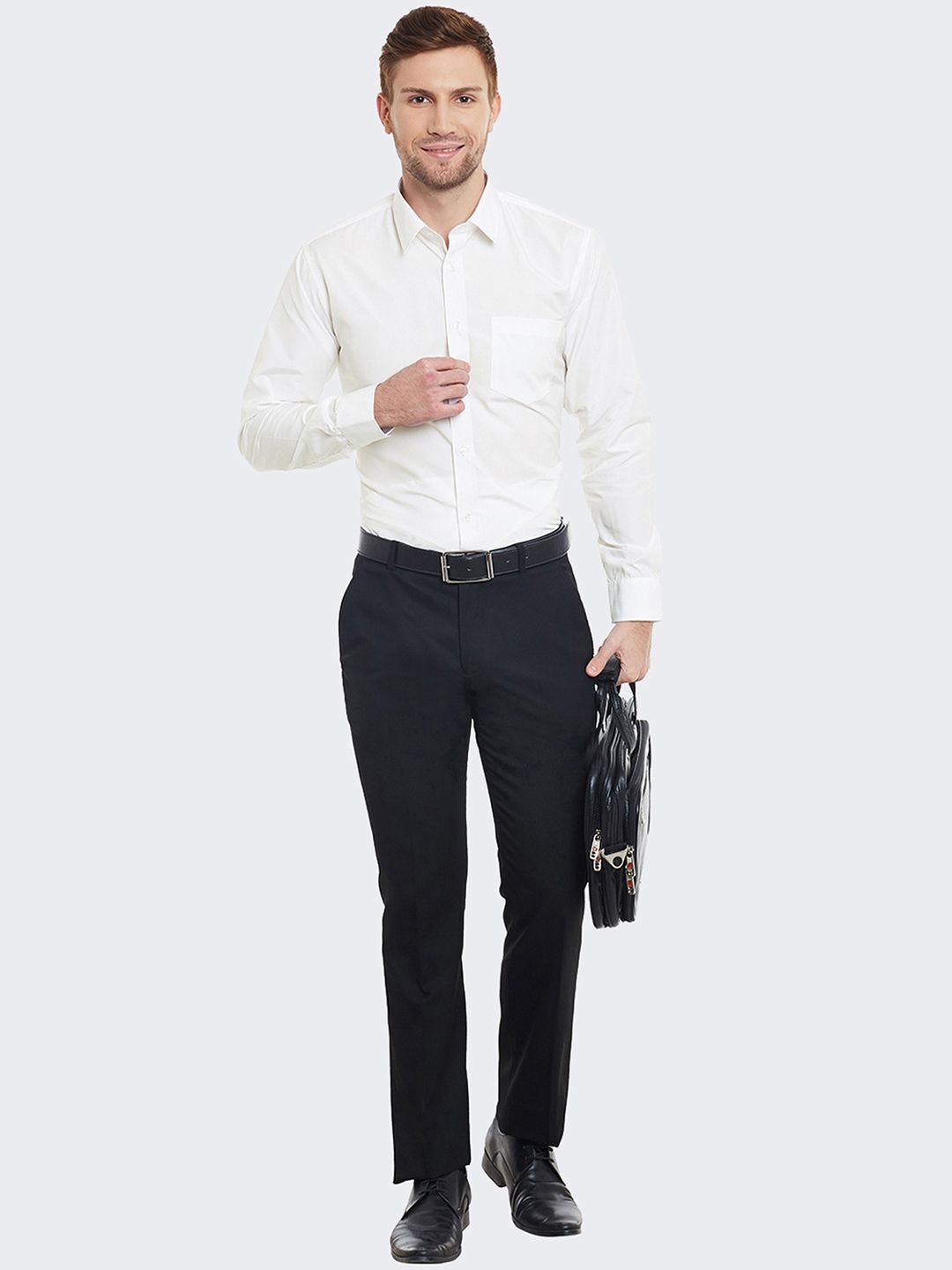 Hancock Men Cream-Coloured Slim Fit Solid Formal Shirt