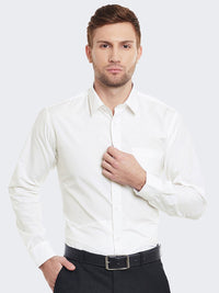 Hancock Men Cream-Coloured Slim Fit Solid Formal Shirt