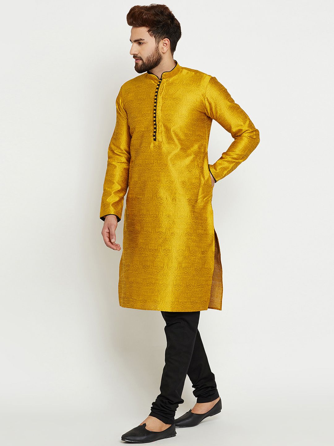 SOJANYA Men Gold & Black Printed Straight Kurta