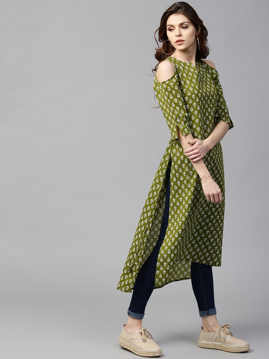 Gerua By Libas Women Green White Printed Cold-Shoulder Straight Kurta