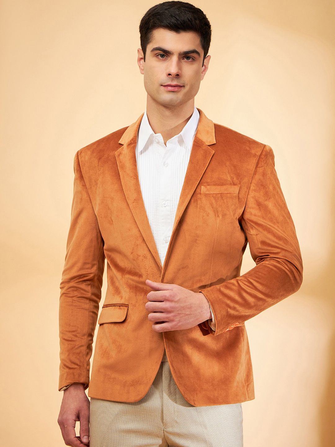 DENNISON Notch Lapel Collar Single-Breasted Velvet Blazer