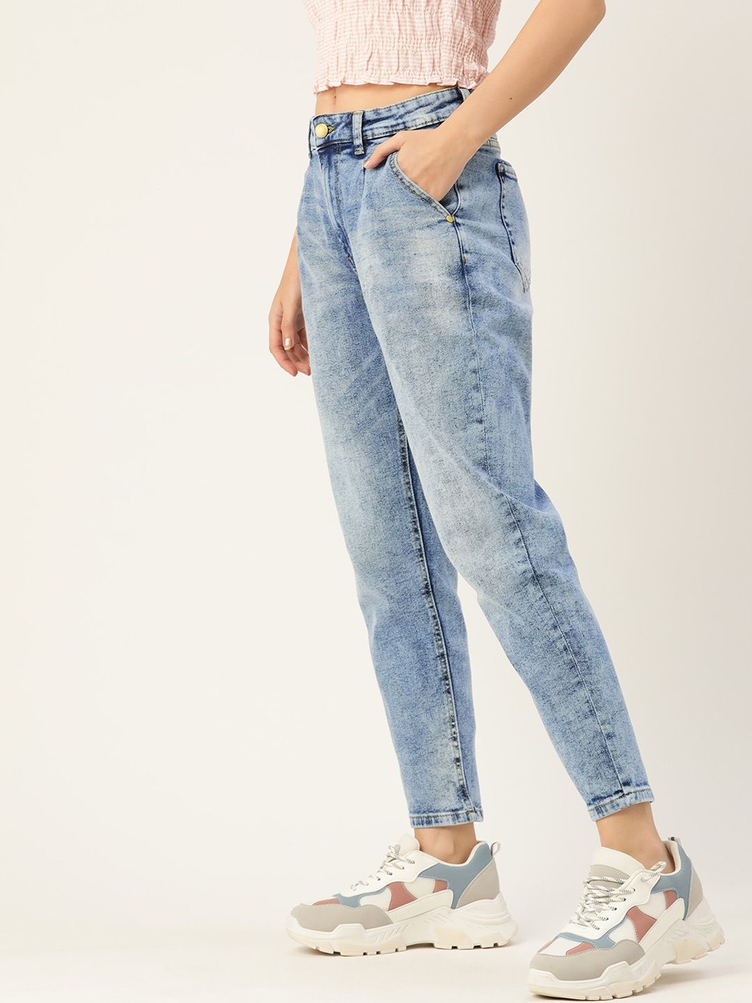 DressBerry Women Blue Heavy Fade Mom Fit Jeans