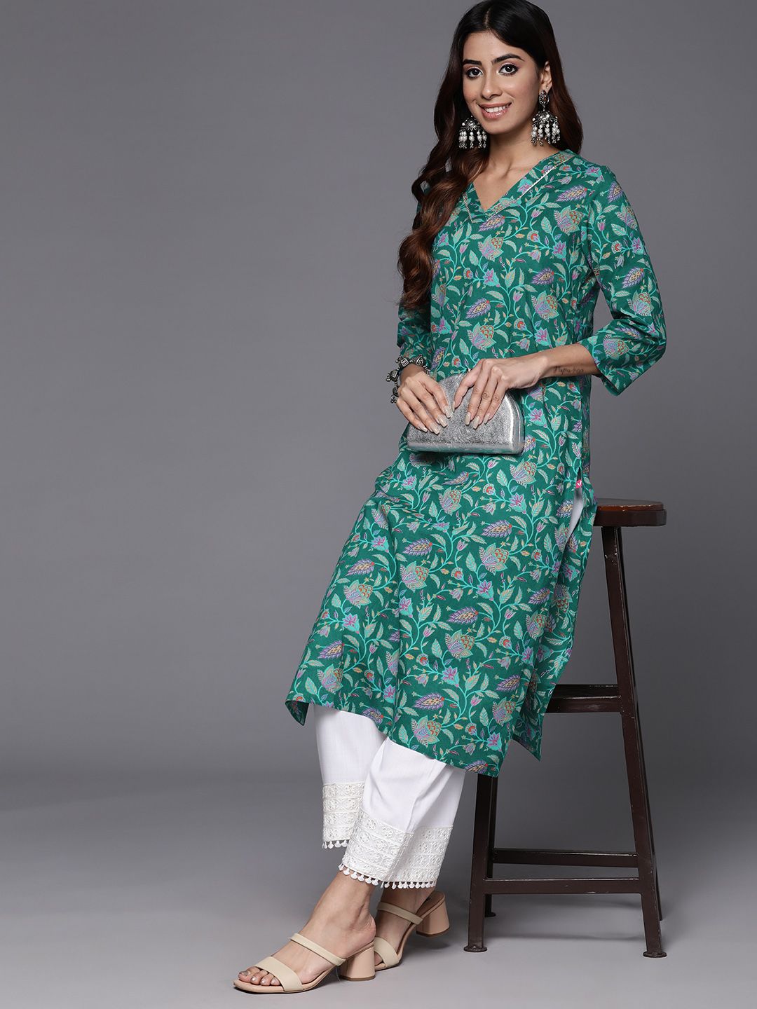 Varanga Floral Printed Gotta Patti Pure Cotton Kurta