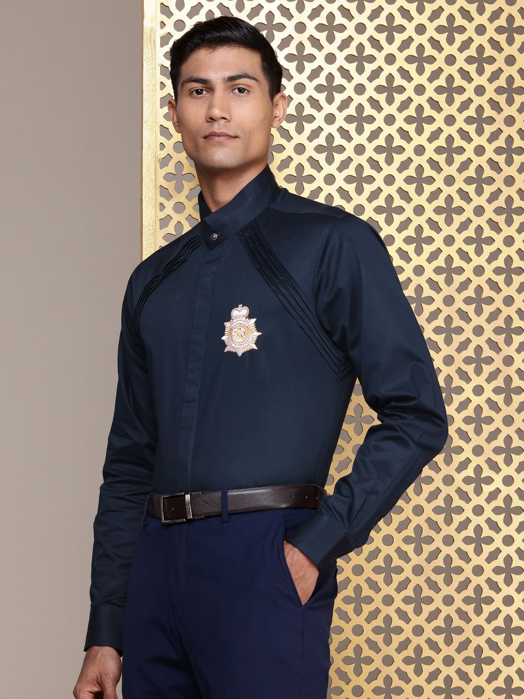 House of Pataudi Embroidered Pure Cotton Opaque Party Shirt