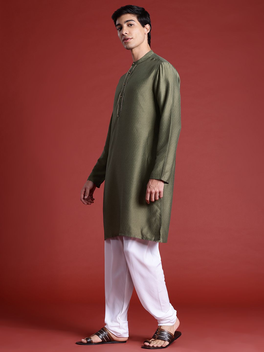 Anouk Woven Design Regular Kurta With Pyjamas
