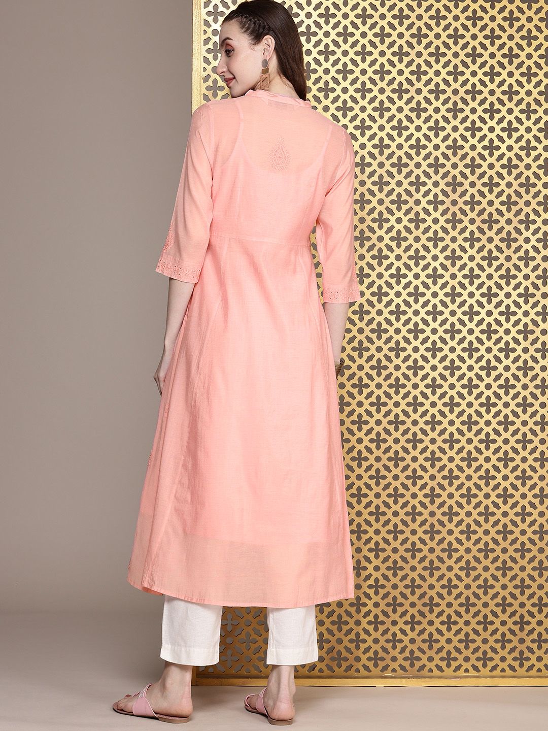 House of Pataudi Jashn Chikankari Floral Embroidered Thread Work Floral Kurta