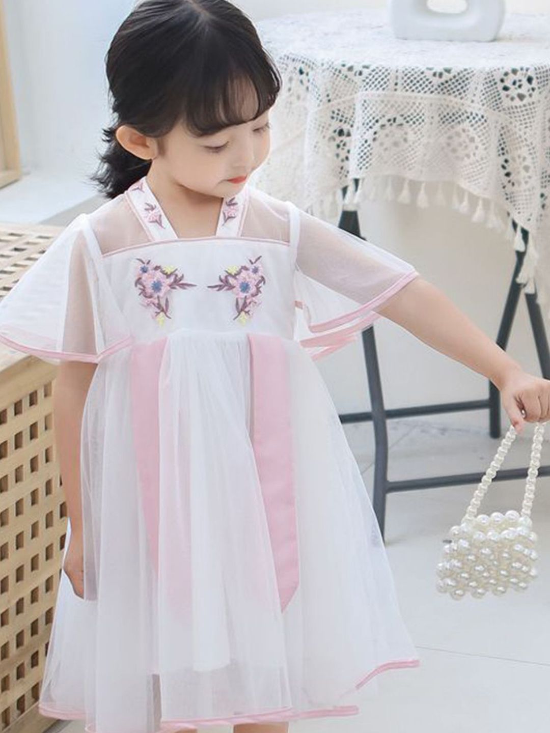 YK Girls Floral Print V-Neck Fit & Flare Dress