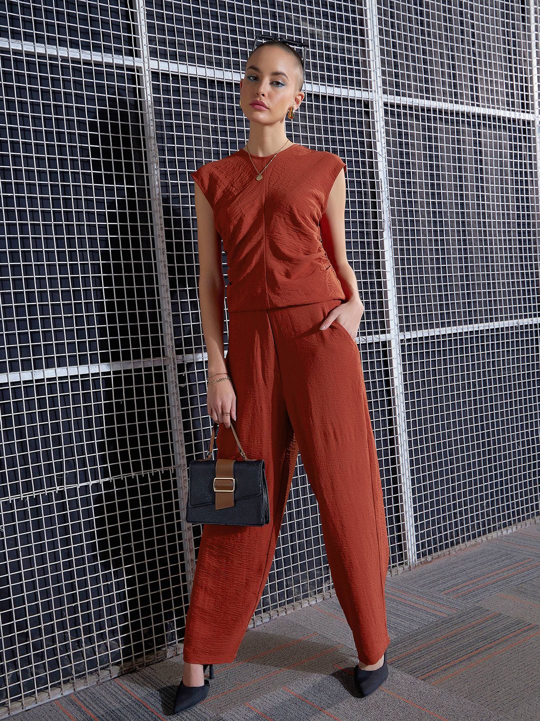 SASSAFRAS  Women Round  neck Sleeveless  Top & Trouser Co-Or