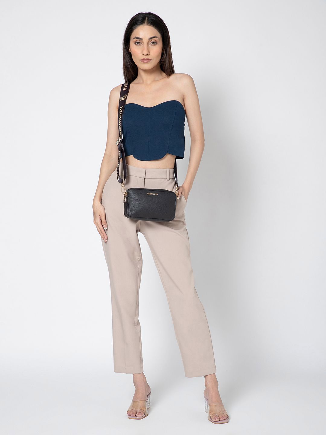 Berrylush Women Textured Solid Structured Sling Bag