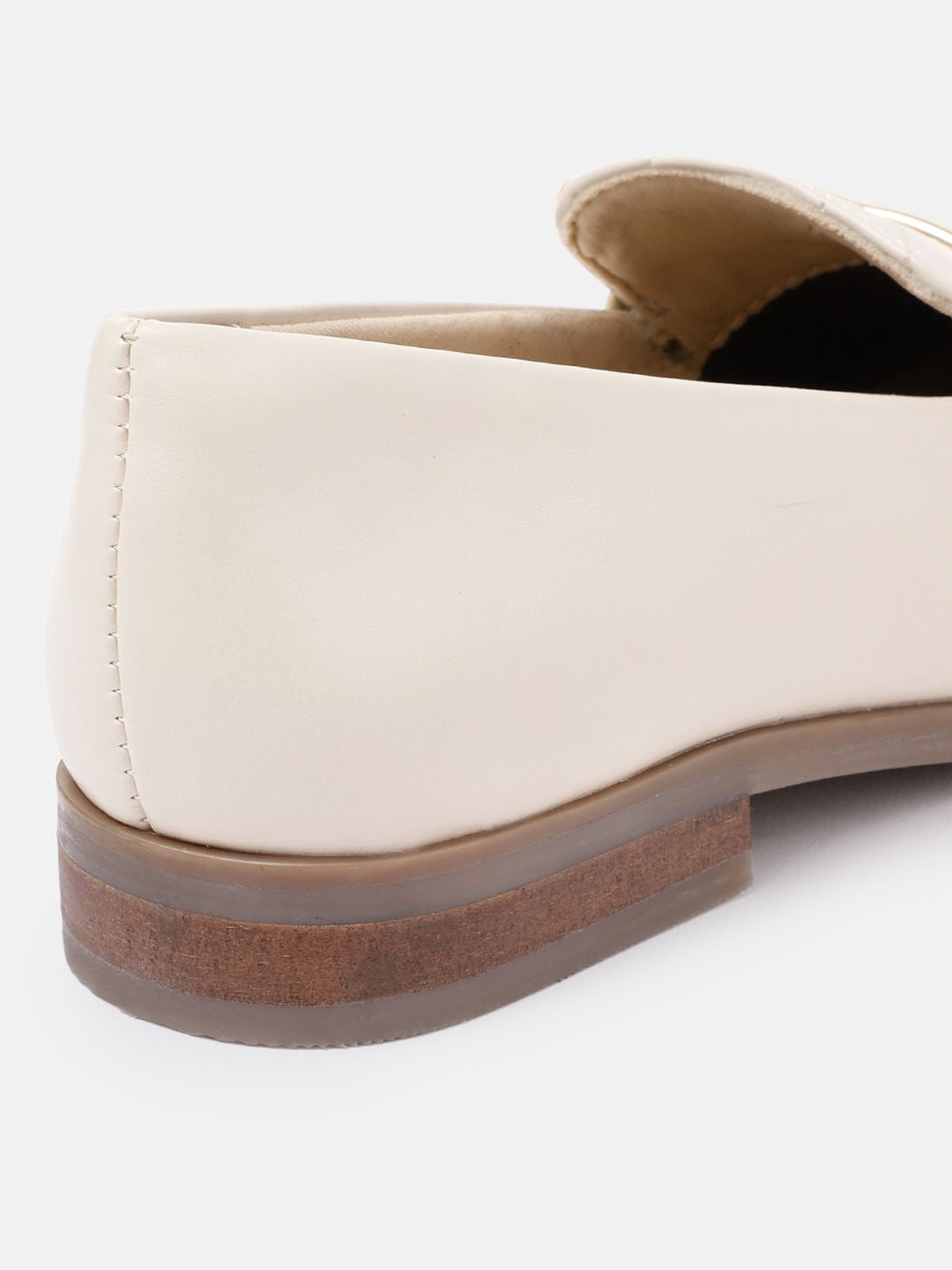 Lino Perros Women Woven Design Loafers