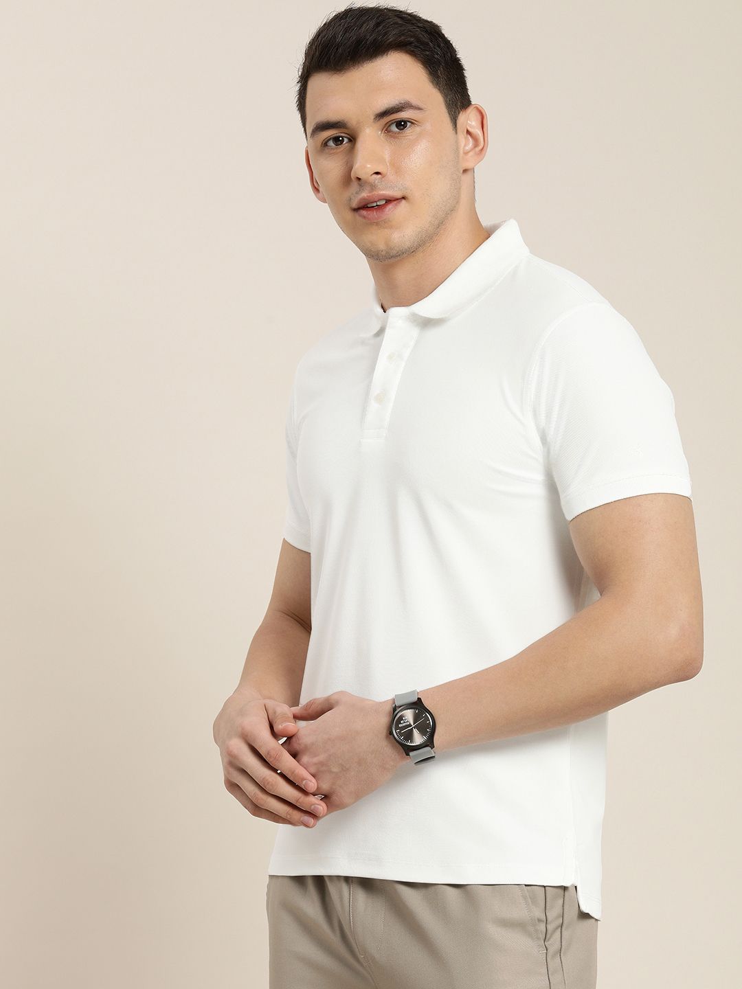 ether Men White Solid Moisture-Wicking Antimicrobial Polo