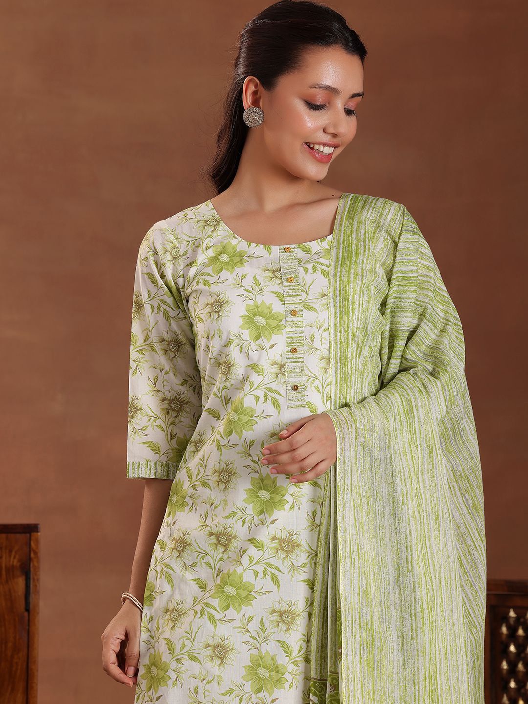 Libas Floral Printed Pure Cotton Straight Kurta With Trousers & Dupatta