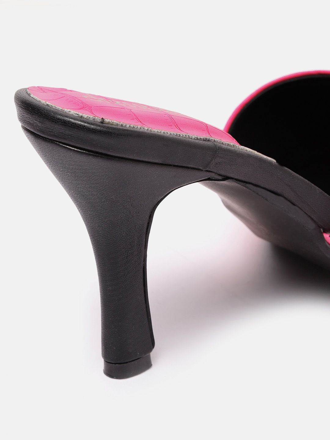 DressBerry Fuchsia Pink Croc Textured Slim Heels