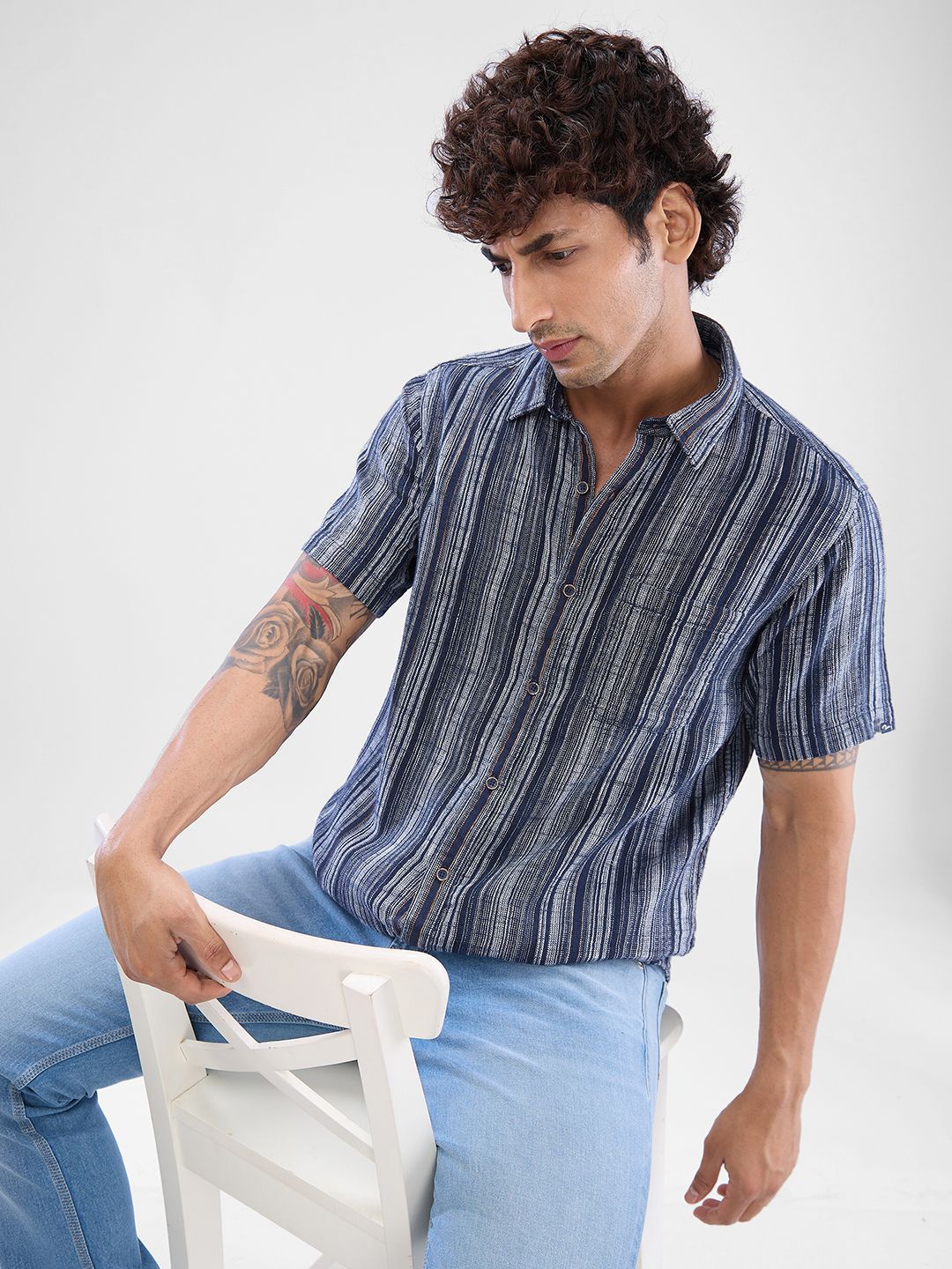 SPYKAR Men Slim Fit Opaque Striped Casual Shirt