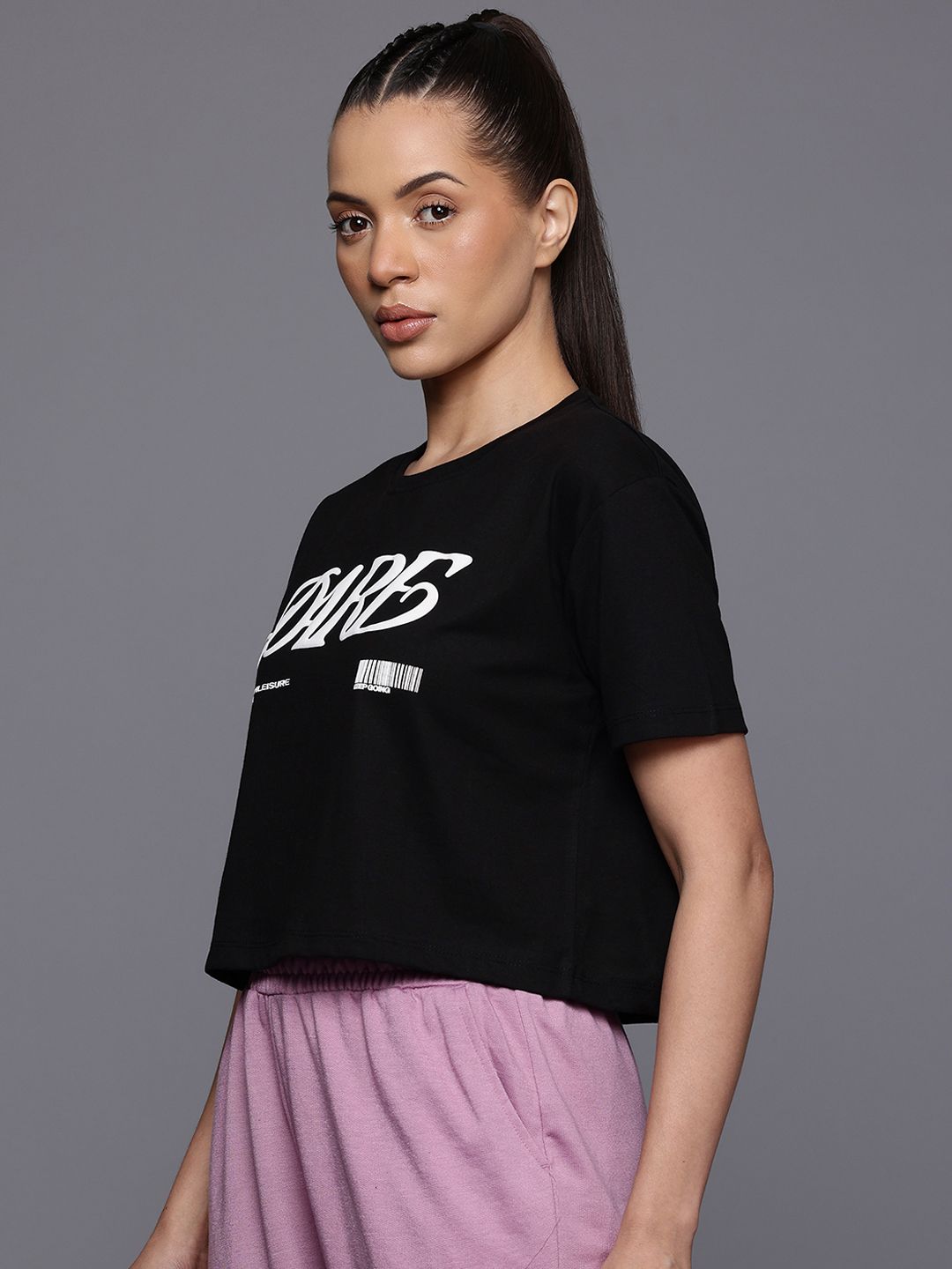 HRX by Hrithik Roshan Lifestyle Typography Print Crop T-shirt