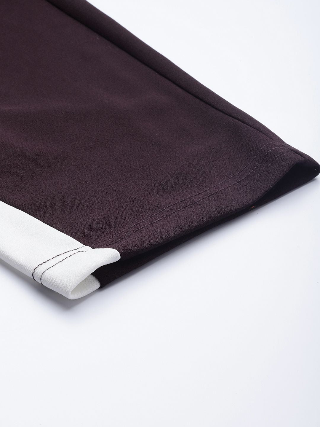 DressBerry Women Burgundy Trousers