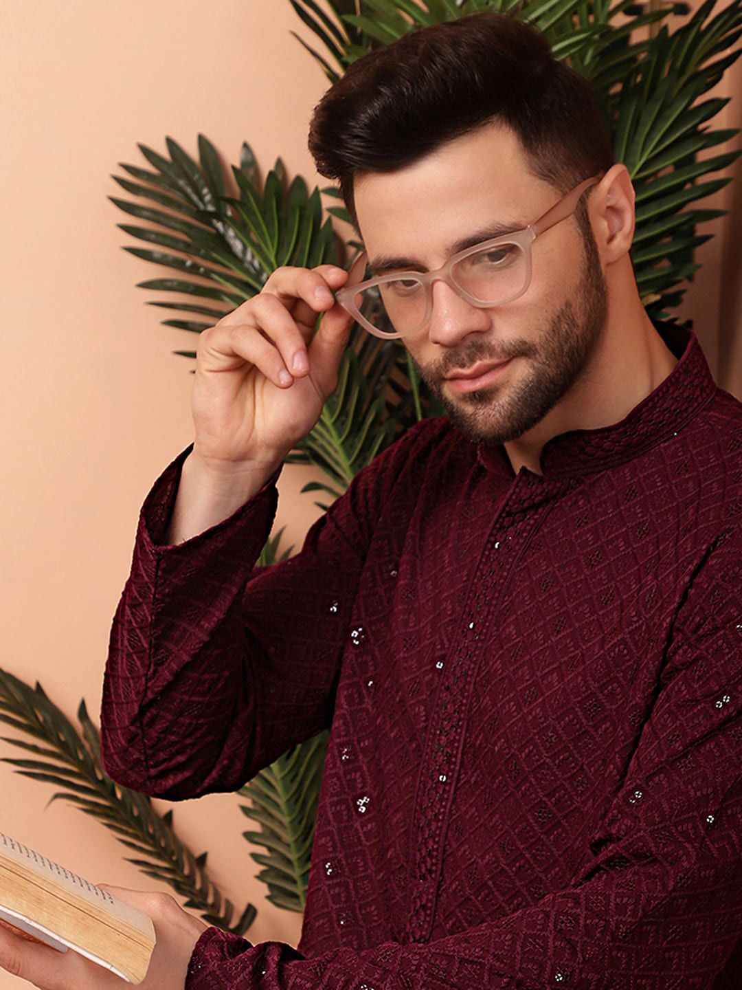 Jompers Men Geometric Embroidered Straight Kurta