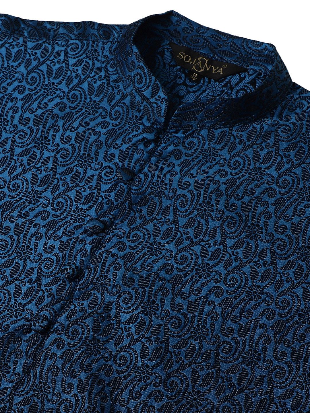 SOJANYA Ethnic Motifs Woven Design Mandarin Collar Straight Kurta