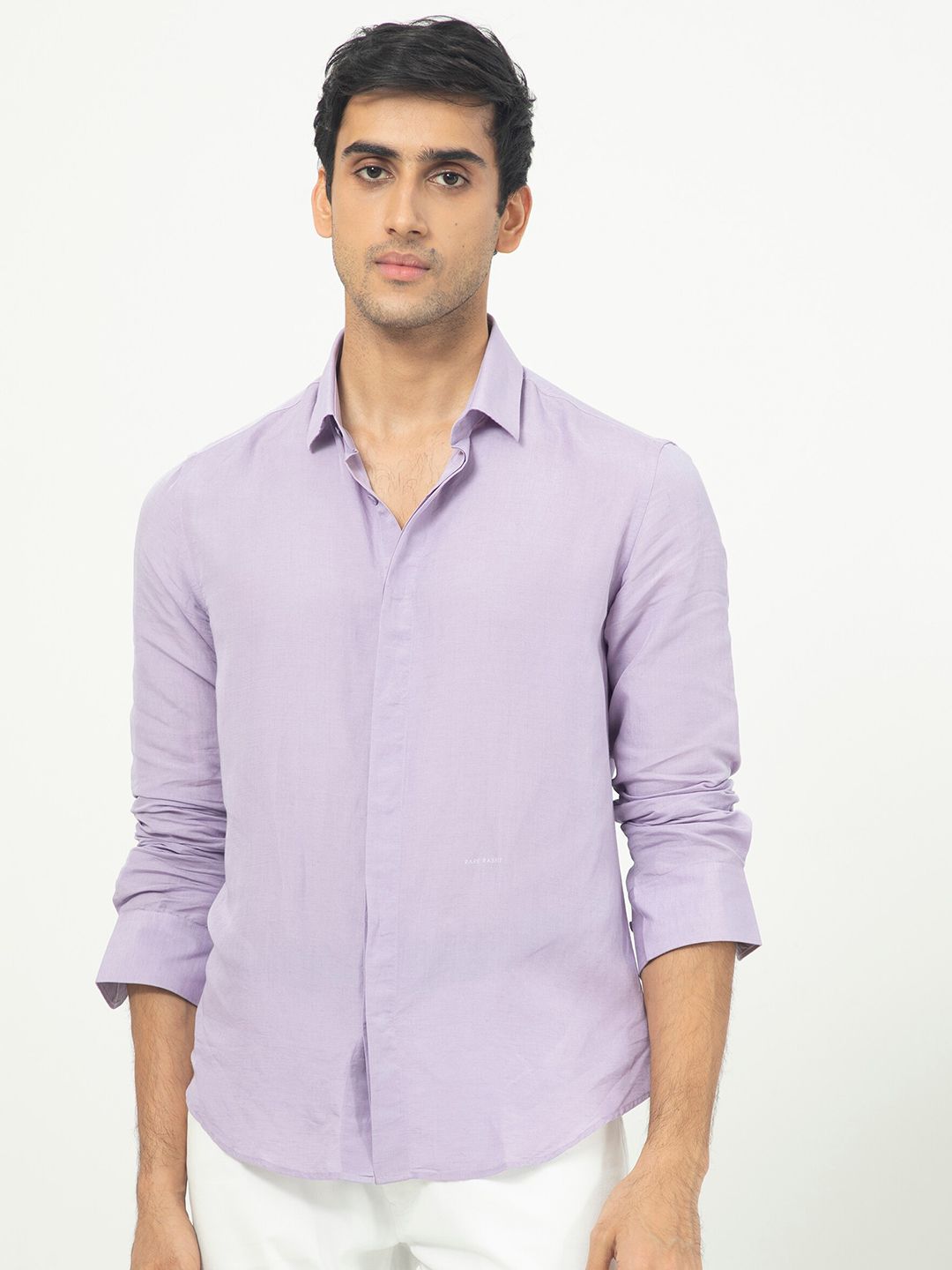 RARE RABBIT Men Throner Regular Fit Spread Collar Shirt