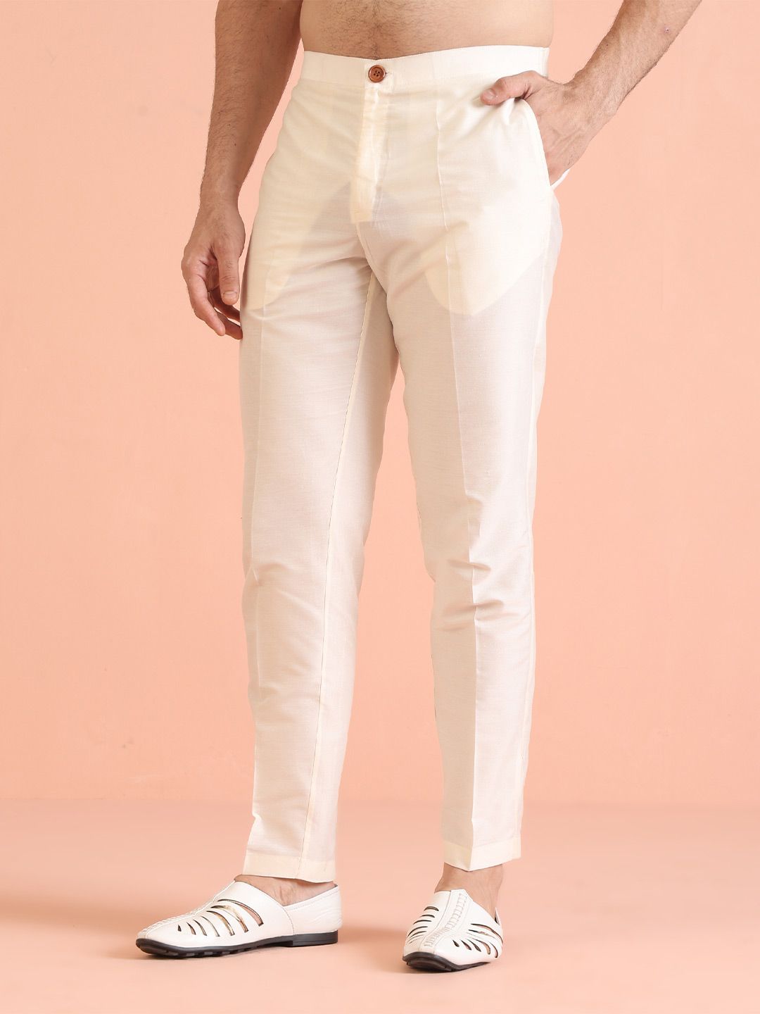 KISAH Floral Printed Straight Kurta with Trousers