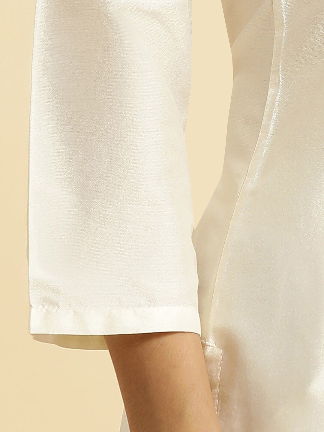 W Ethnic Motifs Embroidered Straight Kurta