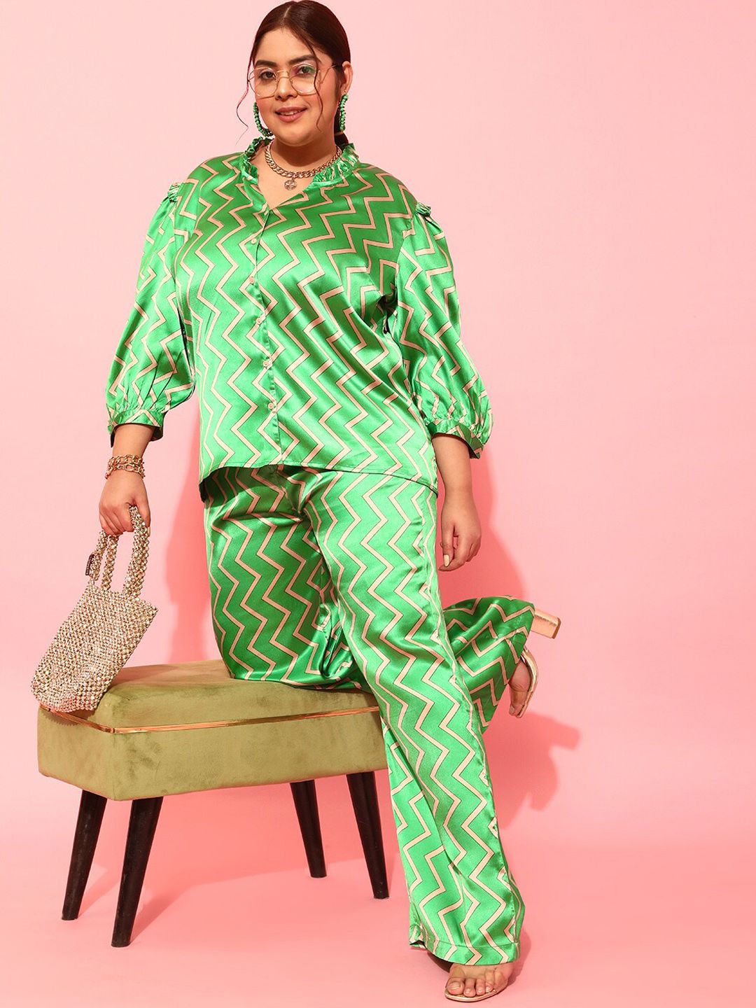 CURVY STREET Women Green Relaxed Loose Fit Trousers