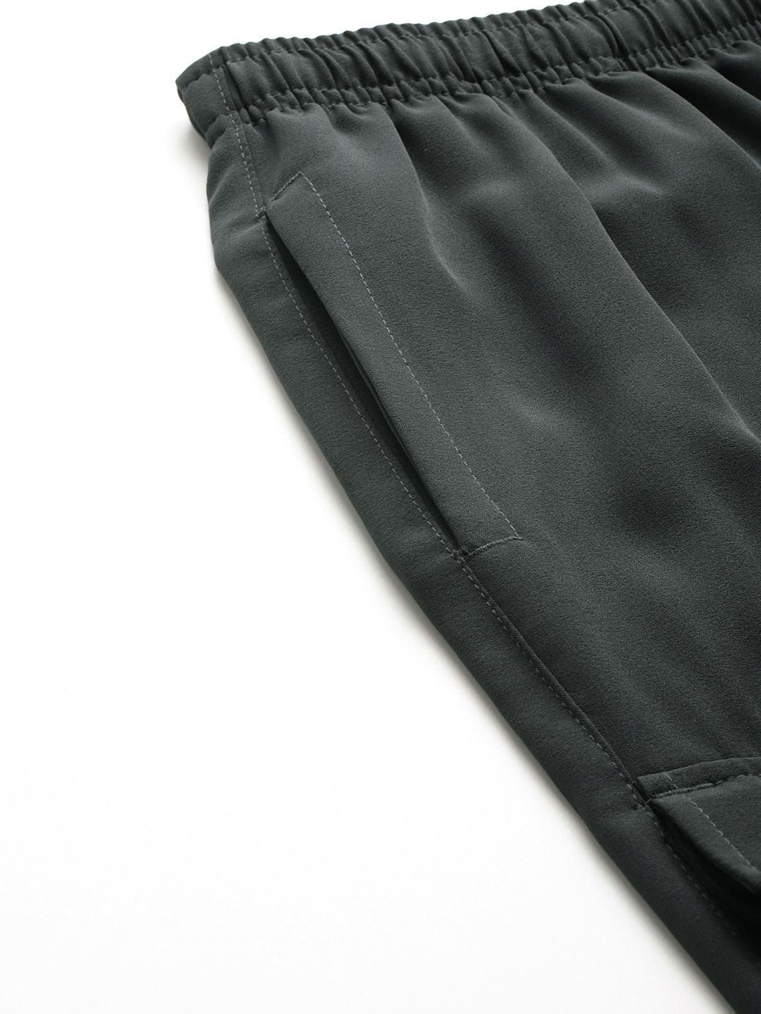 HRX by Hrithik Roshan Men Cargo-Style Lifestyle Joggers