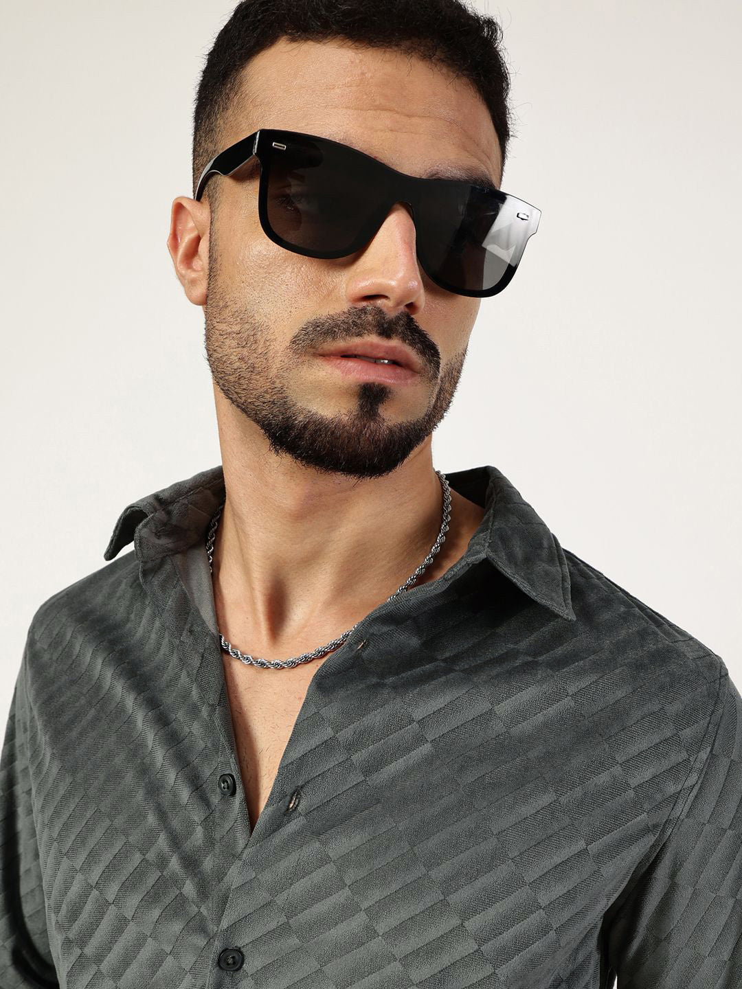 Thomas Scott Men Premium Spread Collar Textured Slim Fit Casual Shirt