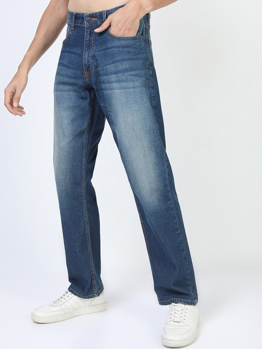 HIGHLANDER Men Blue Straight Fit Light Fade Stretchable Jeans