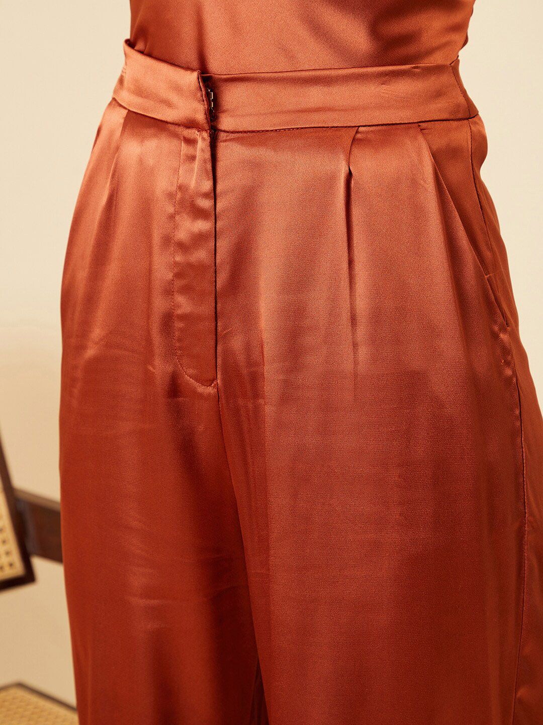 Berrylush Women Rust Relaxed Straight Leg High-Rise Parallel Trousers