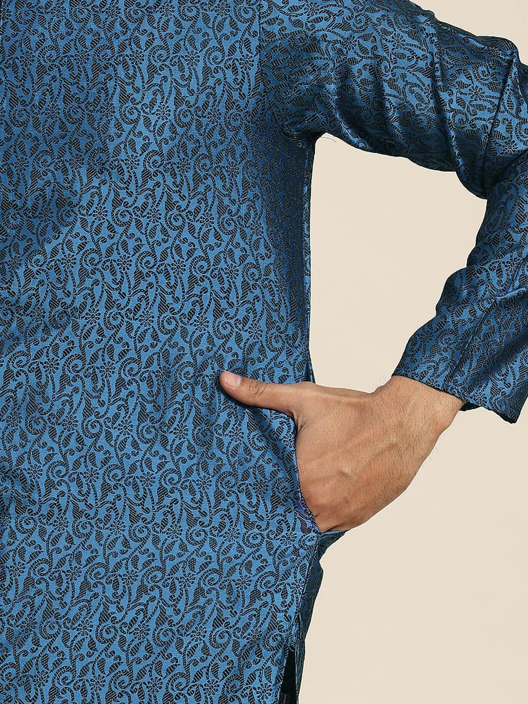 SOJANYA Men Teal Jacquard Kurta