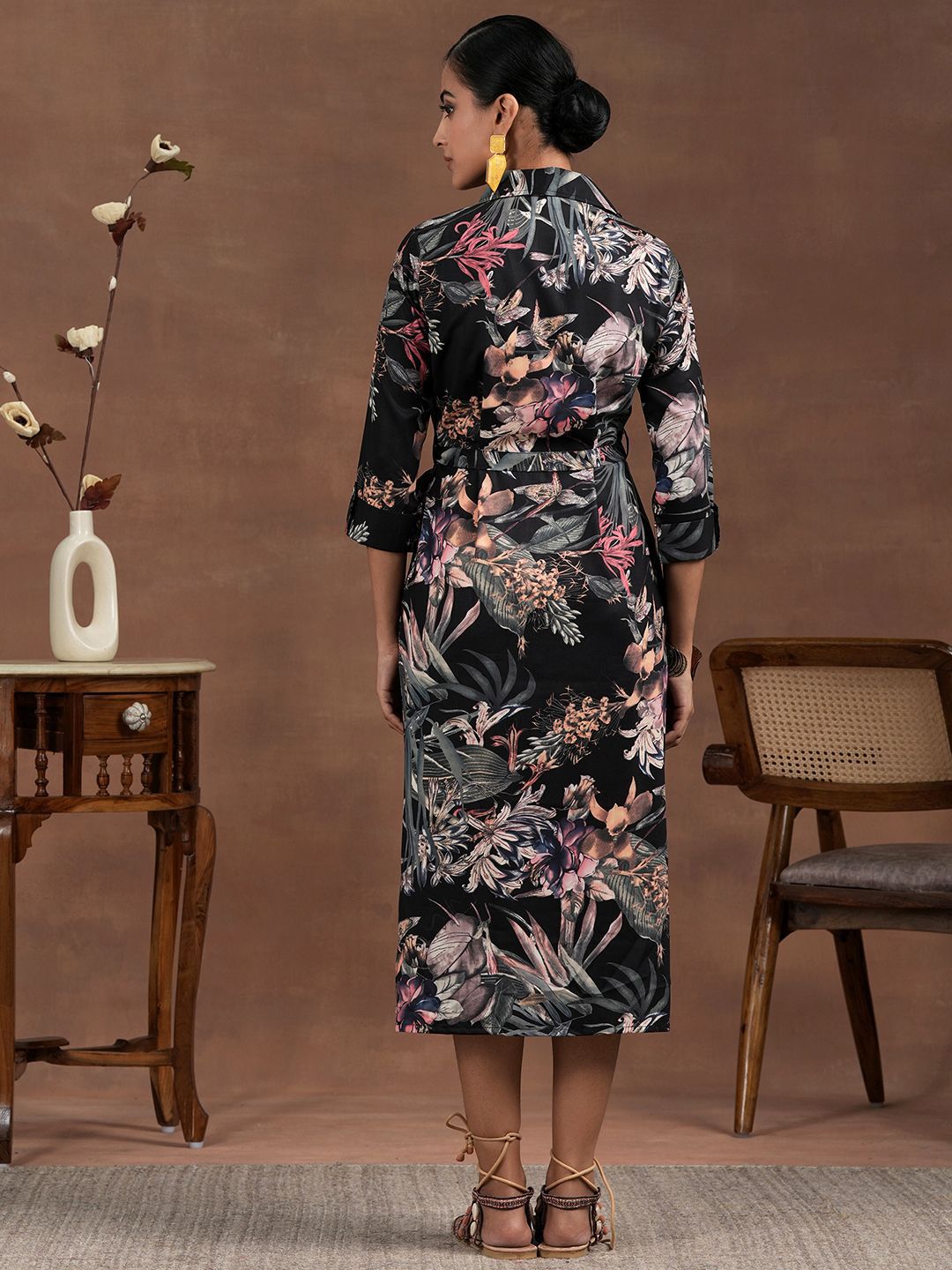 Libas Floral Printed Shirt Collar A-Line Dress With waistbelt