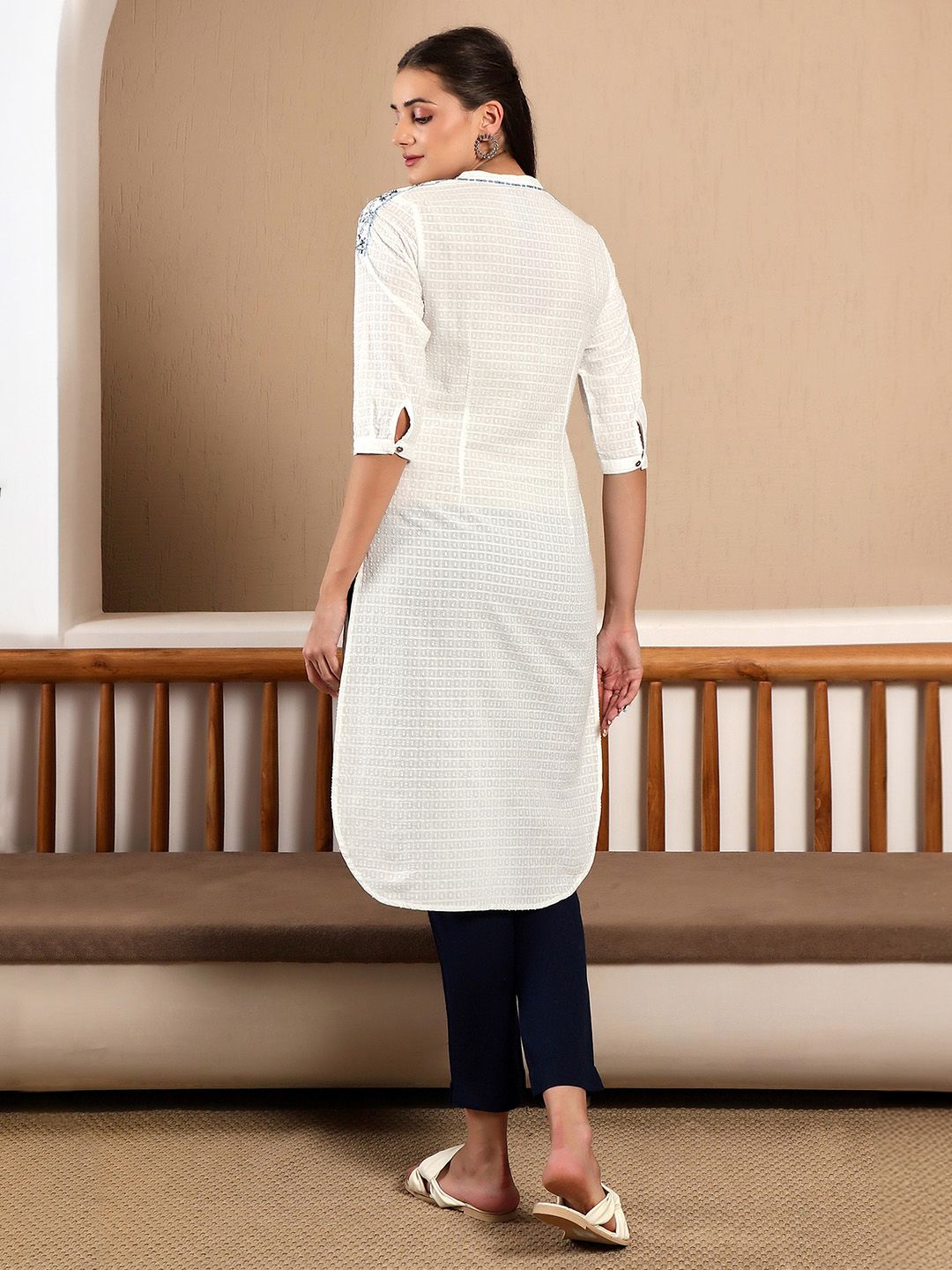 W Floral Embroidered Mandarin Collar Cotton Regular Kurta