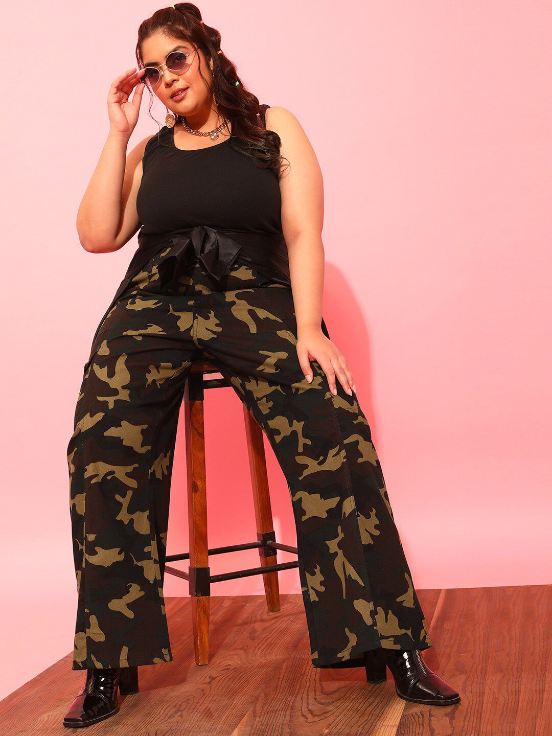 CURVY STREET Women Plus Size Olive Green Printed Relaxed Straight Leg Pure Cotton Trousers