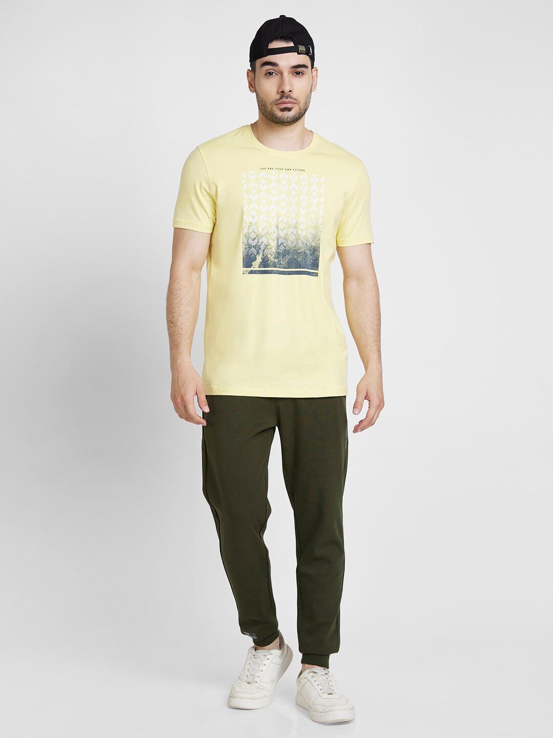 SPYKAR Geometric Printed Slim Fit Cotton T-shirt