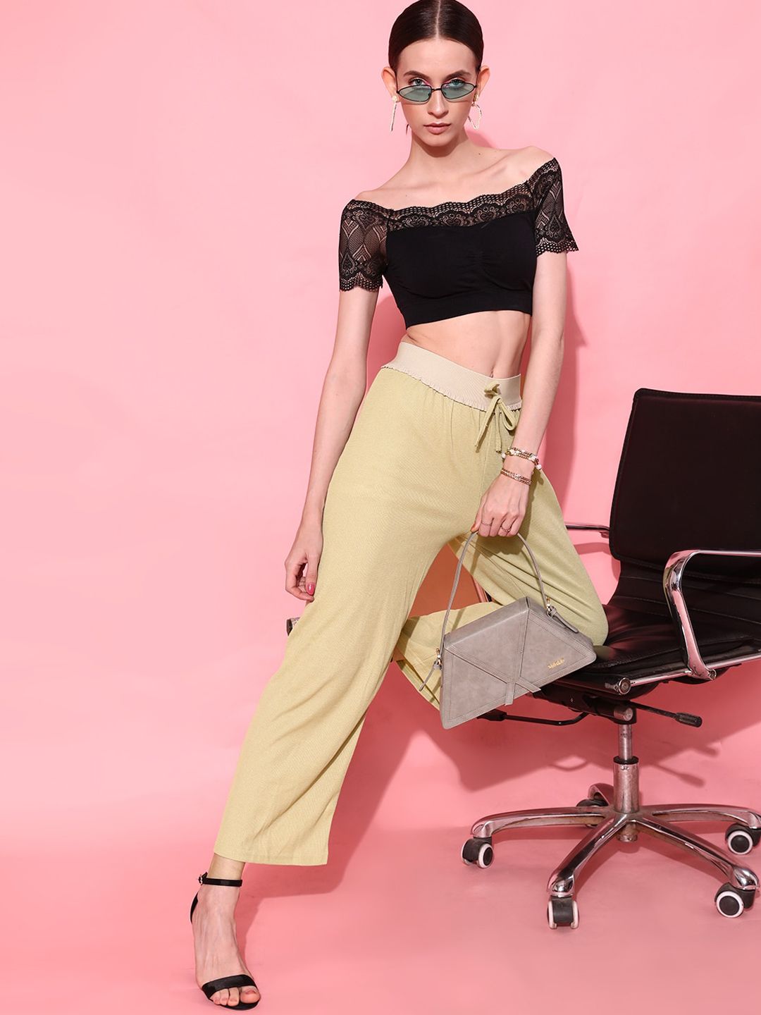 STREET 9 BASICS Women Beige Solid Trousers